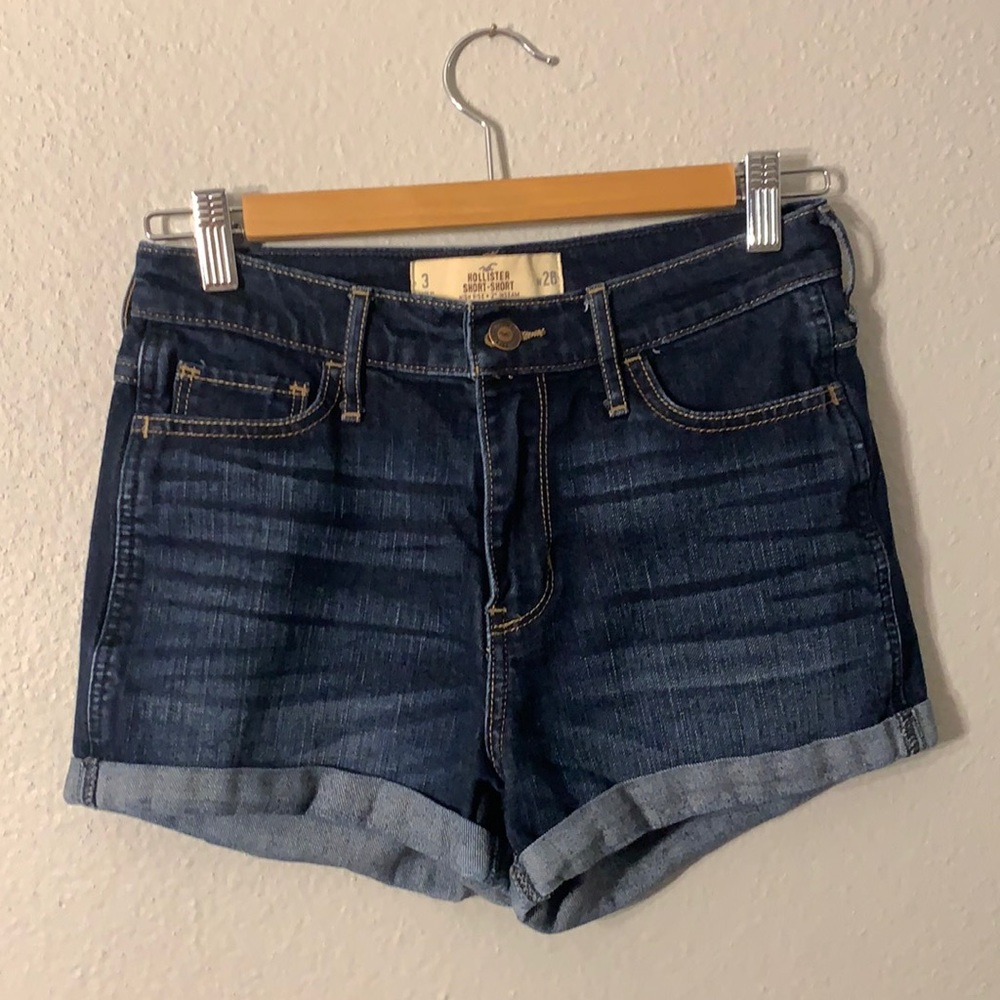 Size 3 Hollister Shorts